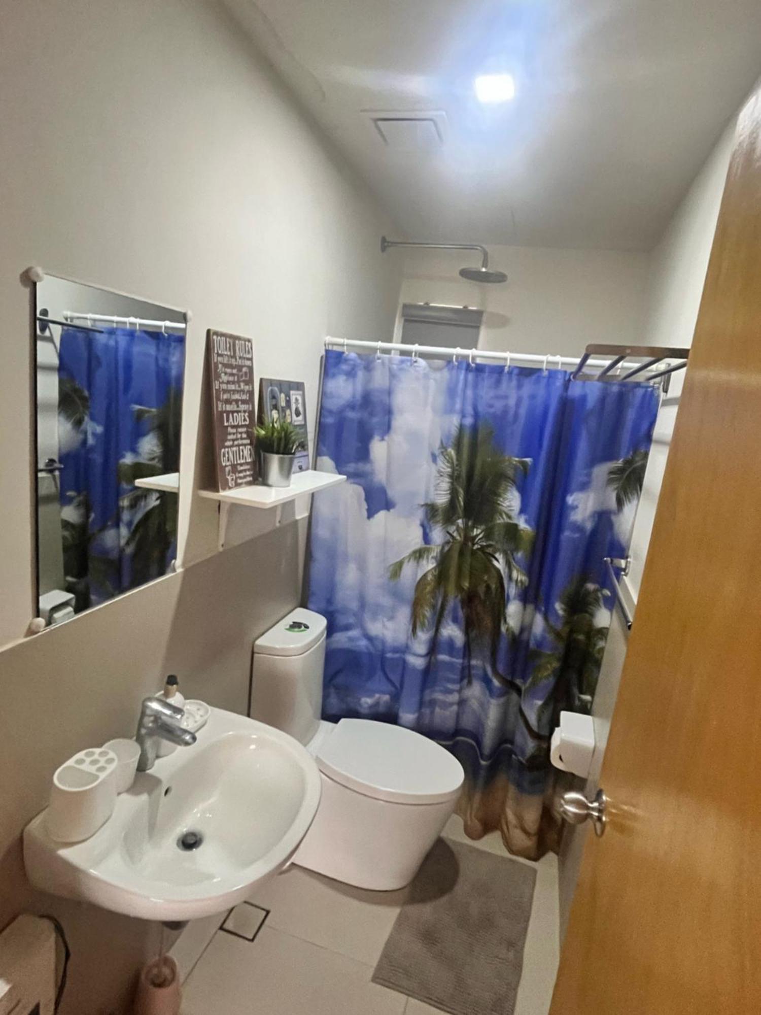Seafront Residences Vacation Getaway San Juan  Exteriör bild